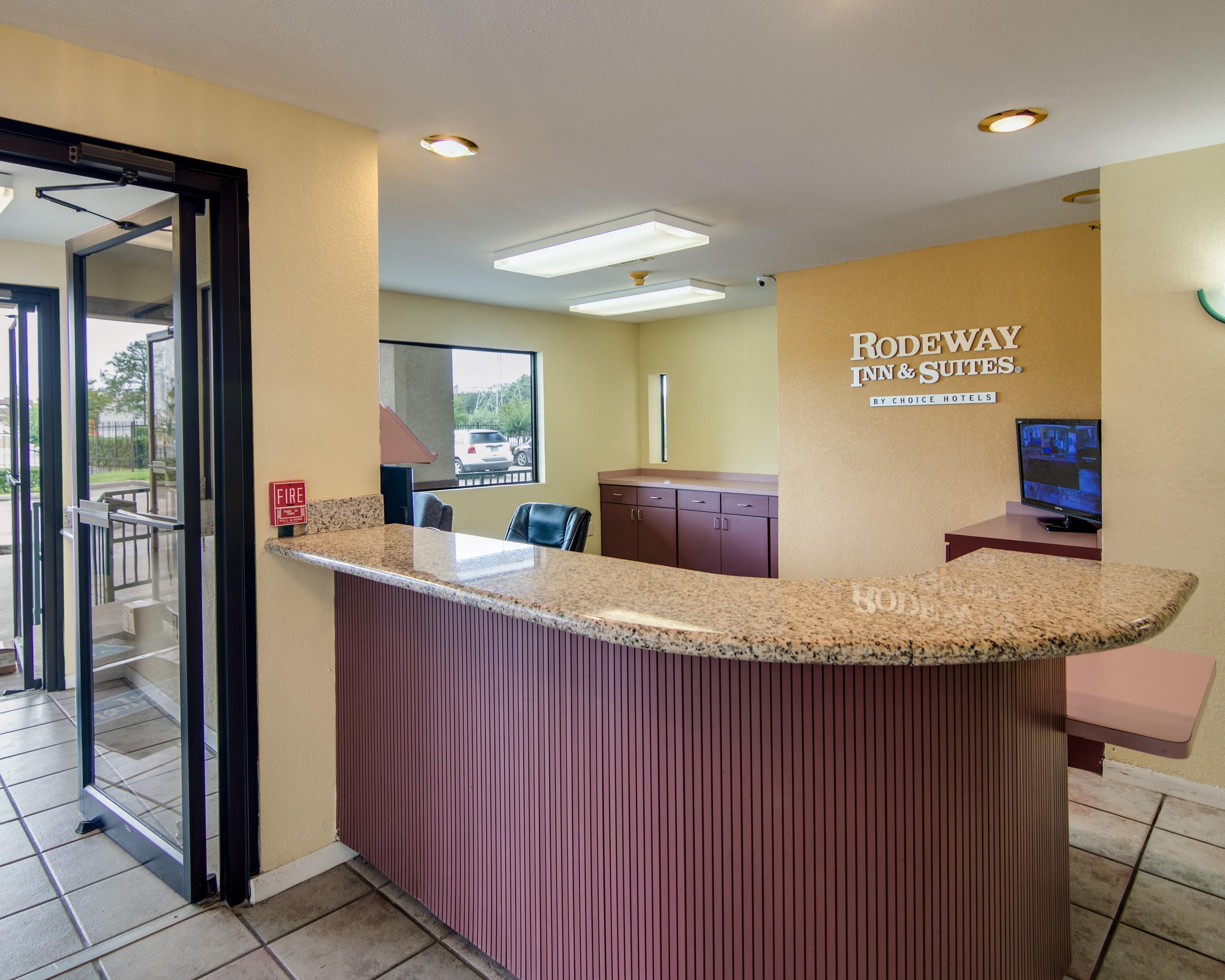 Rodeway Inn & Suites Hwy 290 Nw Houston Exterior photo