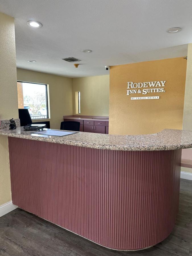 Rodeway Inn & Suites Hwy 290 Nw Houston Exterior photo